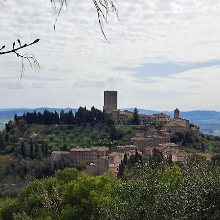 Apartamento Casina Orione Montecatini Val di Cecina Exterior foto